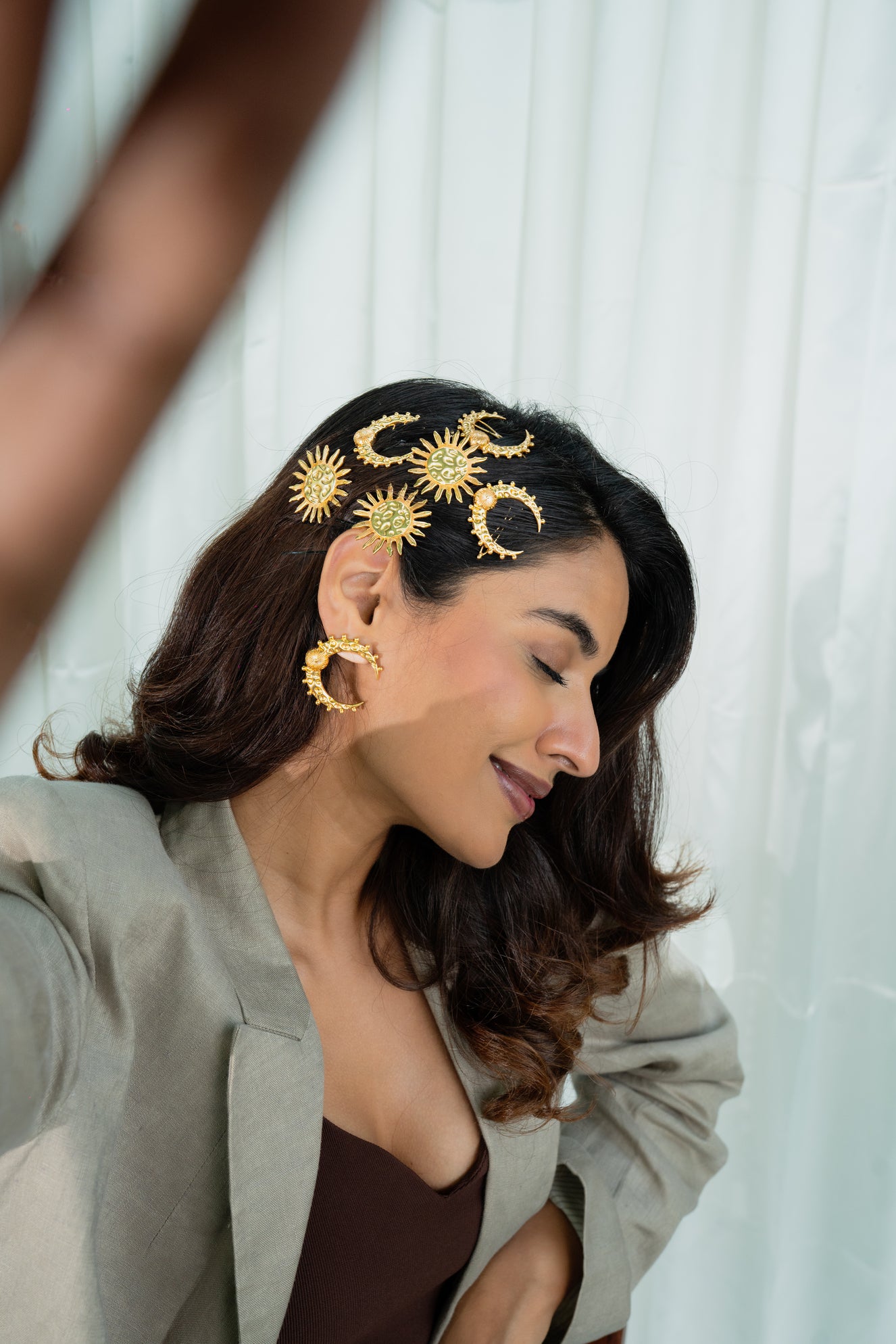 Helios-Selene Hairpin