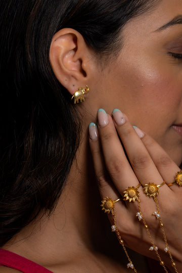 Haathi Studs